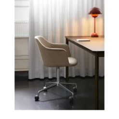 &Tradition Rely HW51 Office Chair 8 &Tradition Rely HW51 Office Chair -Skandium Sale Store 25ad62fcfccad708e8c8fa7516a95417