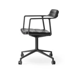 VIPP452 - Swivel Chair - Black Leather - Castors