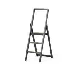 Step Stepladder -Skandium Sale Store 79f383291ab1625087bdea7533a391f7 31f31d3d 307a 43f0 b114 465f00e50b9f